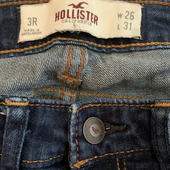 Hollister Jeans - Picture 2 of 3